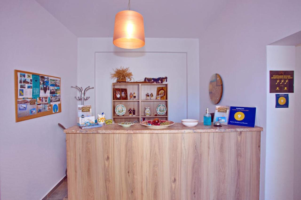 Aspous Studios And Rooms Скирос Екстериор снимка