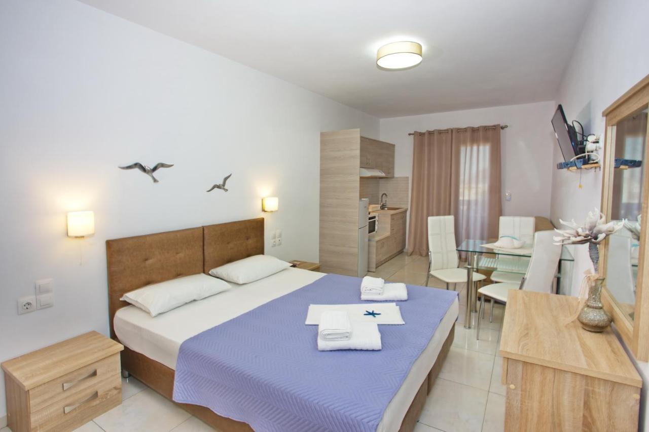 Aspous Studios And Rooms Скирос Екстериор снимка
